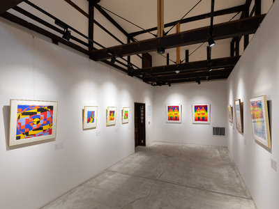 COCONOアートプレイスに展示された市民所有の絵画