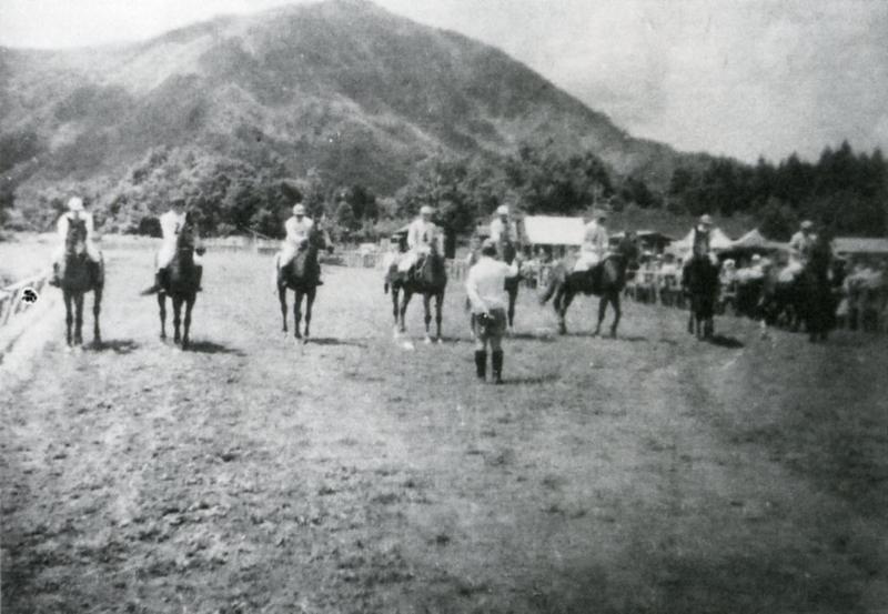 競馬場